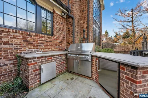 $2,899,000 | 54 Hamilton Drive East, North Caldwell, NJ 07006
