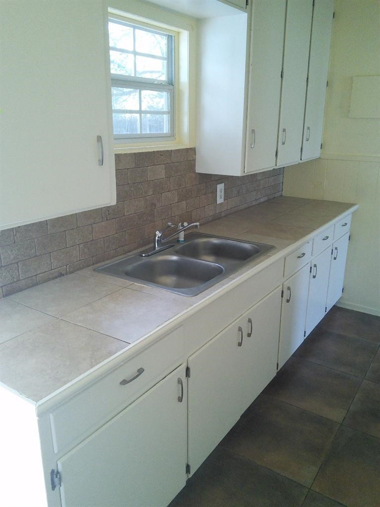 3614 32nd Street Lubbock, TX 79410 - Photo 2 of 5 Photo 2