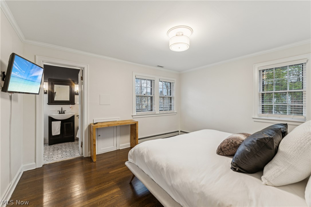 3029 Chadbourne Road Cleveland, OH 44120 - Photo 21 of 38 Gallery Image 21