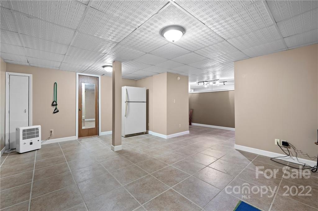 45 High Country Road Weaverville, NC 28787 - Photo 21 of 39 Gallery Image 21