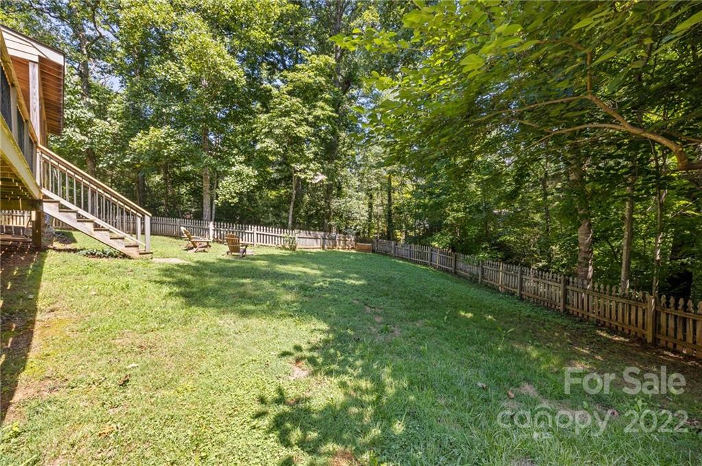 45 High Country Road Weaverville, NC 28787 - Photo 28 of 39 Gallery Image 28