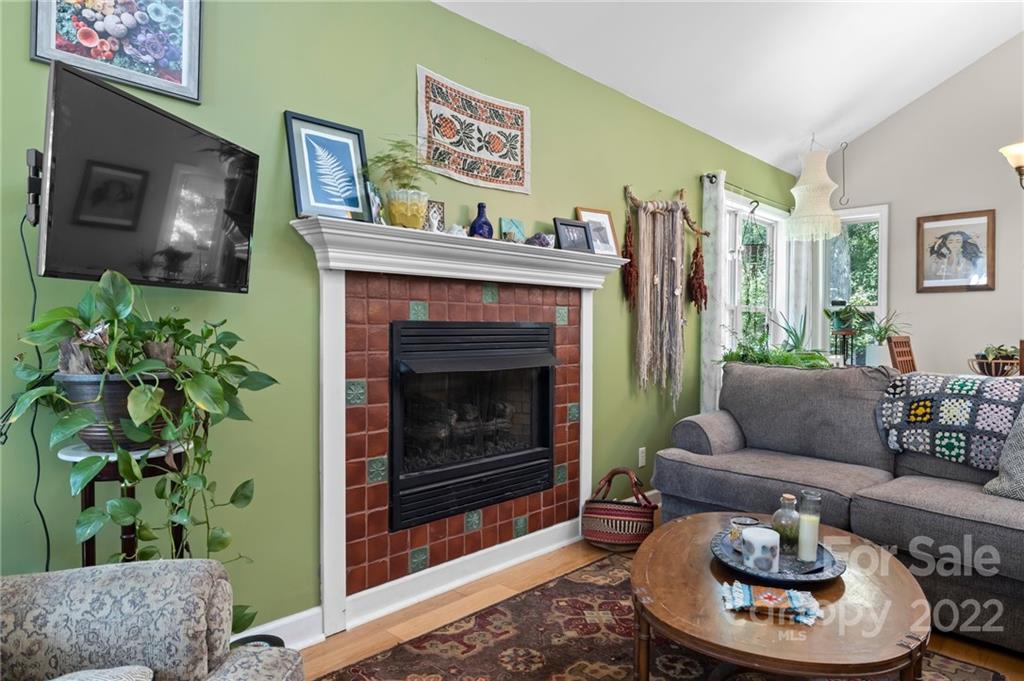 45 High Country Road Weaverville, NC 28787 - Photo 5 of 39 Gallery Image 5