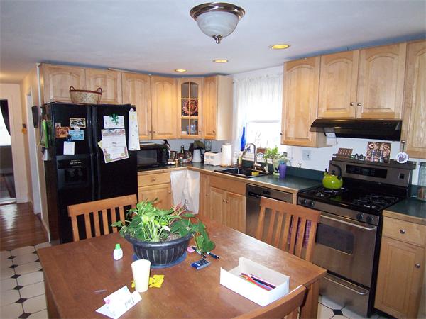 11 Wynot Road Braintree, MA 02184 - Photo 3 of 8 Gallery Image 3