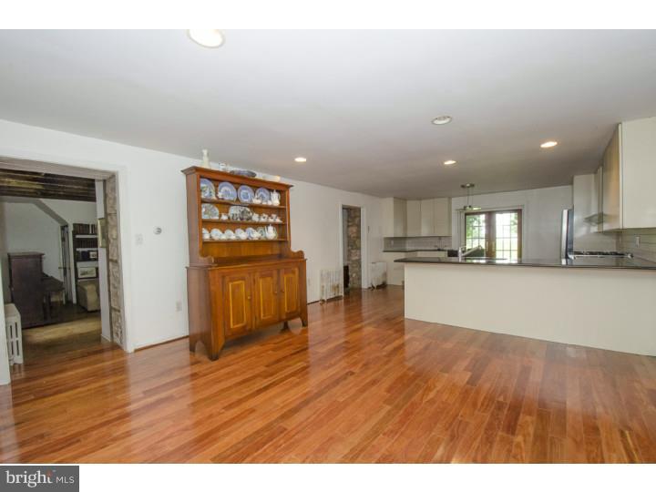1534 Pughtown Road Phoenixville, PA 19460 - Photo 17 of 25 Dining Room