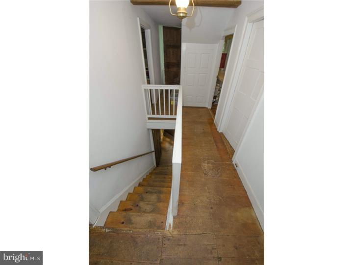 1534 Pughtown Road Phoenixville, PA 19460 - Photo 24 of 25 Hallway