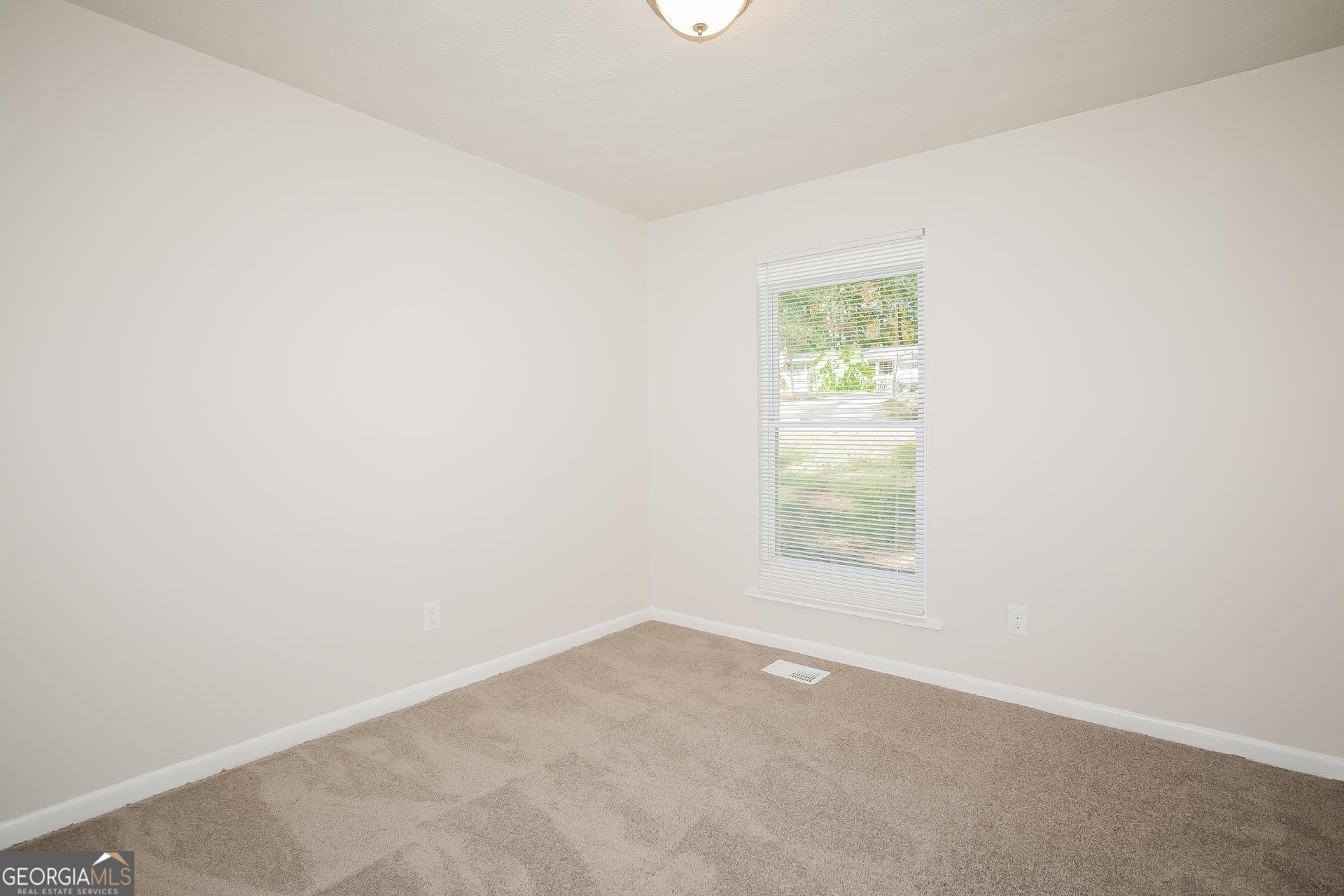 424 Azalea Drive Stockbridge, GA 30281 - Photo 12 of 16