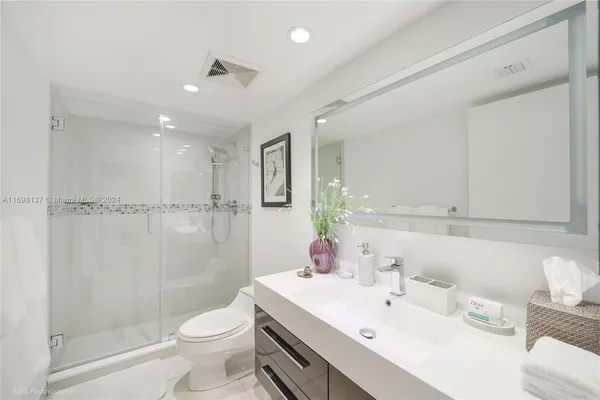 $7,500 | Key Colony Condominiums, Key Biscayne, FL 33149