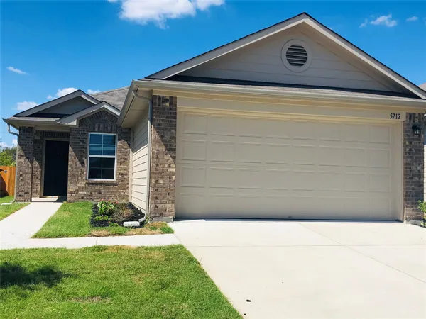 $1,800 | 5712 Ronee Leah Drive, Austin, TX 78724