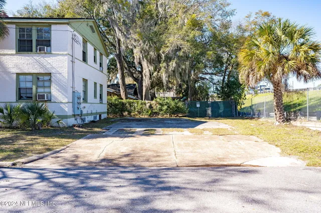 $850 | 2906 Silver Street, Unit 3, Jacksonville, FL 32206