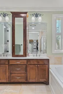 $465,000 | 2068 Bridgewater Avenue, Shreveport, LA 71106