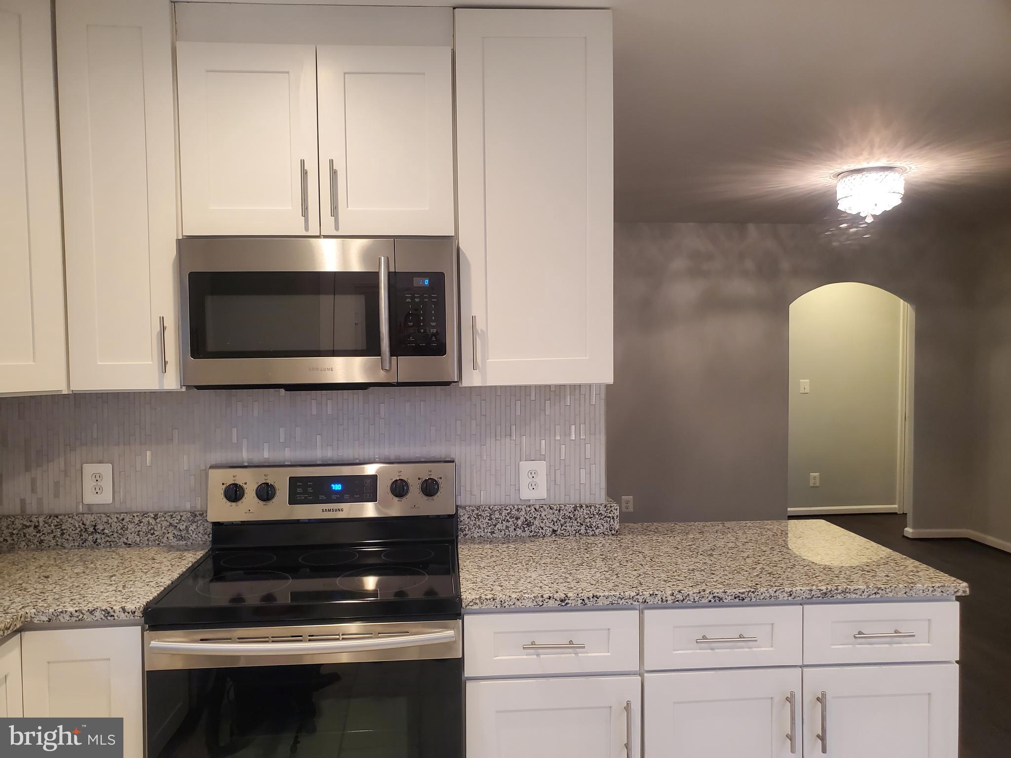 8136 Woodyard Road Clinton, MD 20735 - Photo 11 of 42 Kitchen