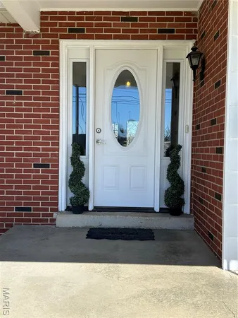 $259,000 | 509 East Washington Avenue, Owensville, MO 65066