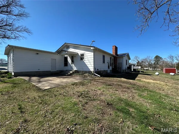 $259,000 | 509 East Washington Avenue, Owensville, MO 65066