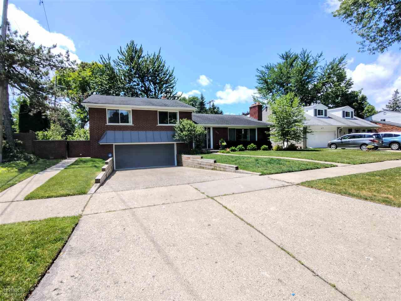 469 Cook Grosse Pointe, MI 48236 - Photo 32 of 35