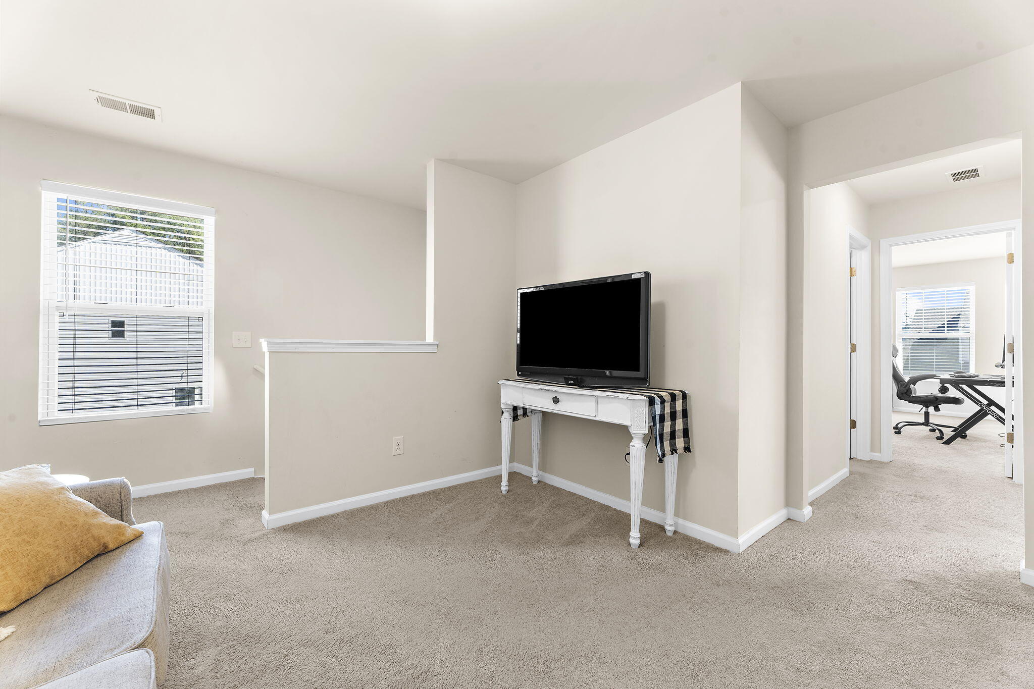 163 Surfbird Road Summerville, SC 29486 - Photo 22 of 49