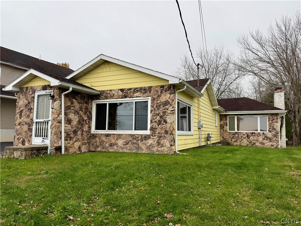 6214 Muskrat Bay Road Cicero, NY 13029 - Photo 1 of 50
