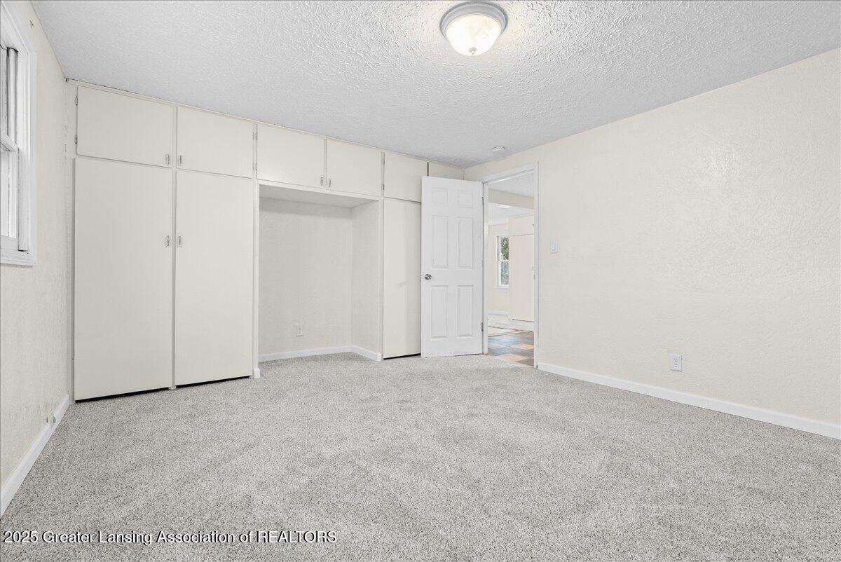 7902 North Welling Road St. Johns, MI 48879 - Photo 12 of 32 12-Media Jett - 07