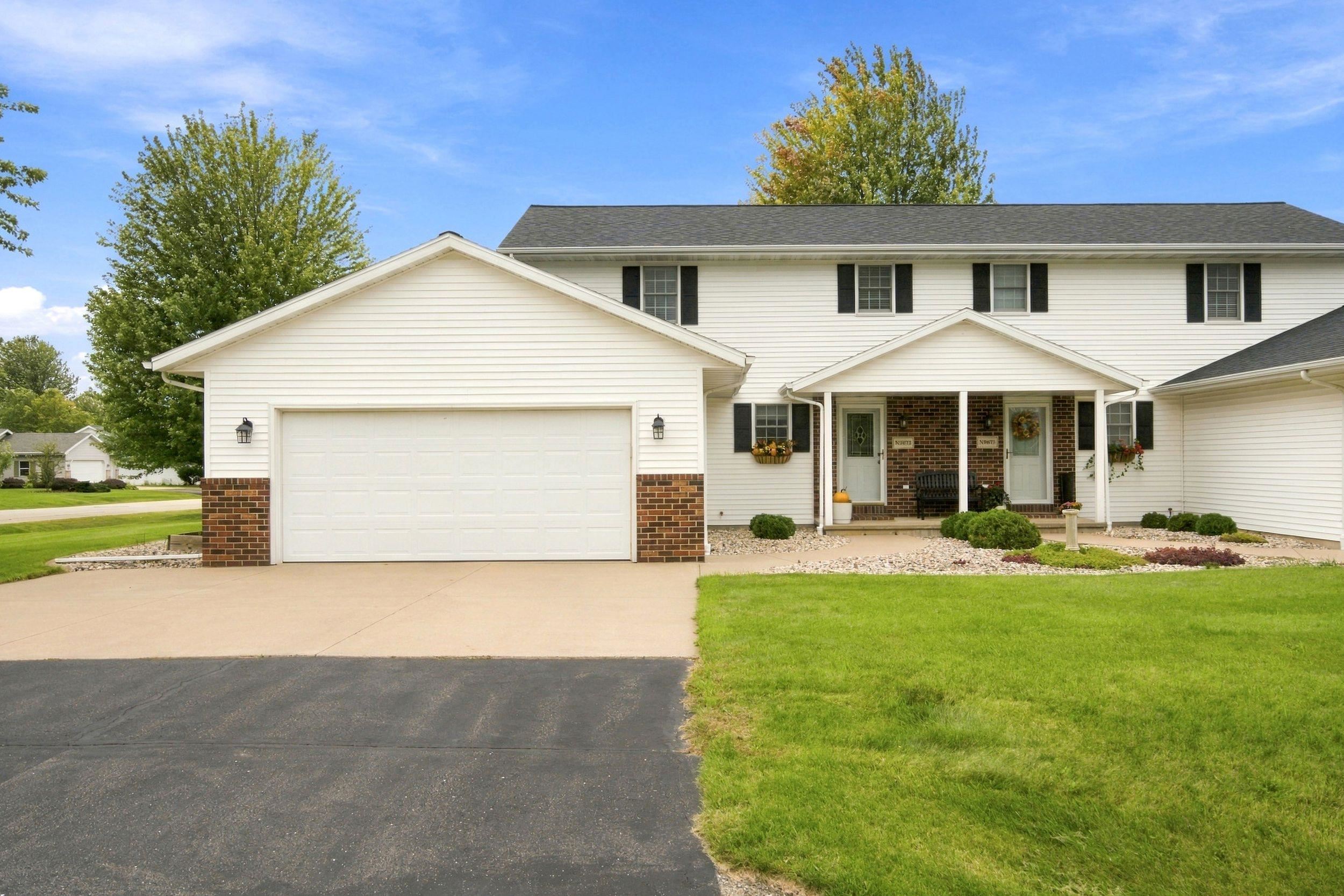 N9673 Hopfensperger Road Appleton, WI 54915 - Photo 1 of 40 Gallery Image 1