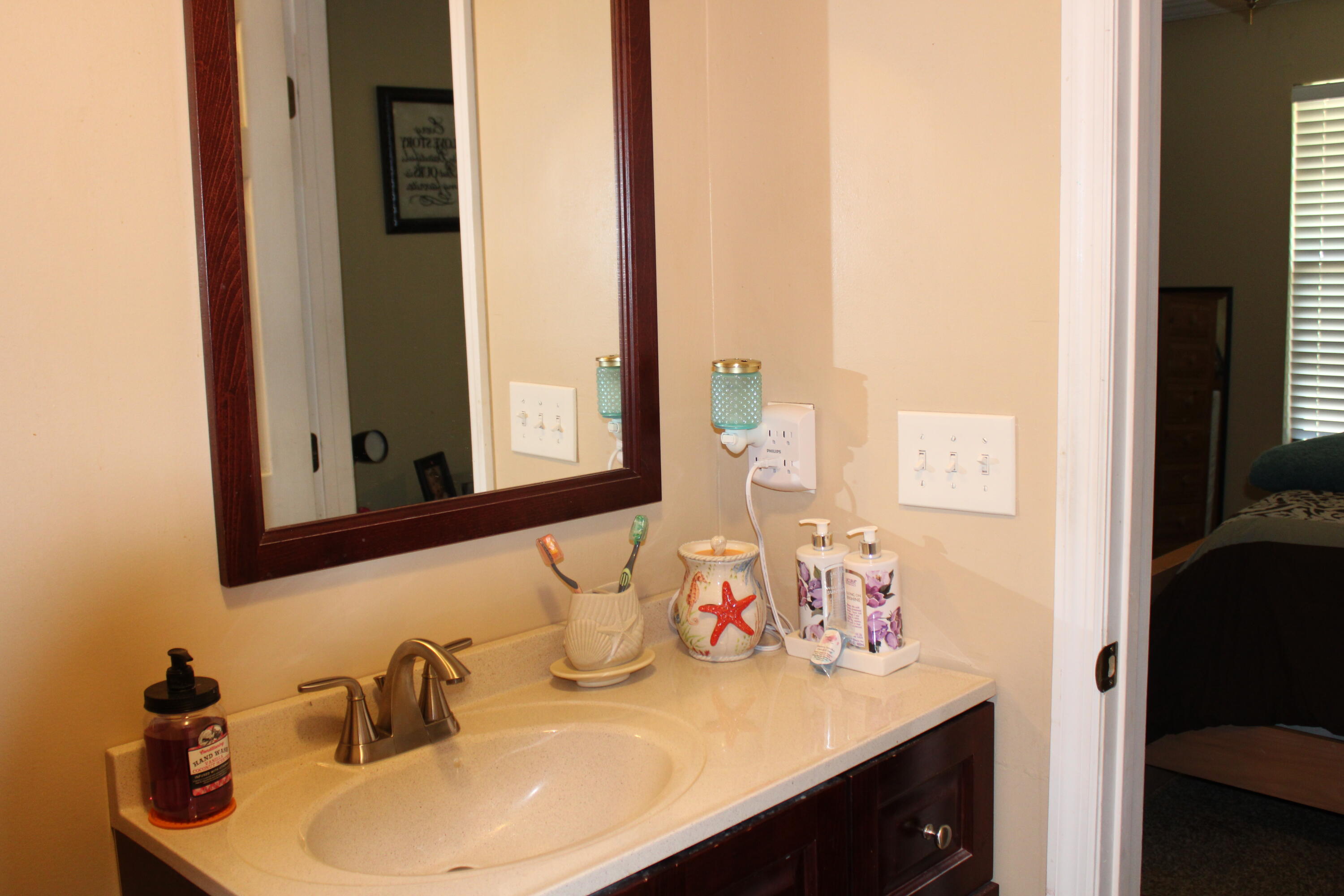 310 Harrison Bend Road Loudon, TN 37774 - Photo 8 of 16 IMG_0690