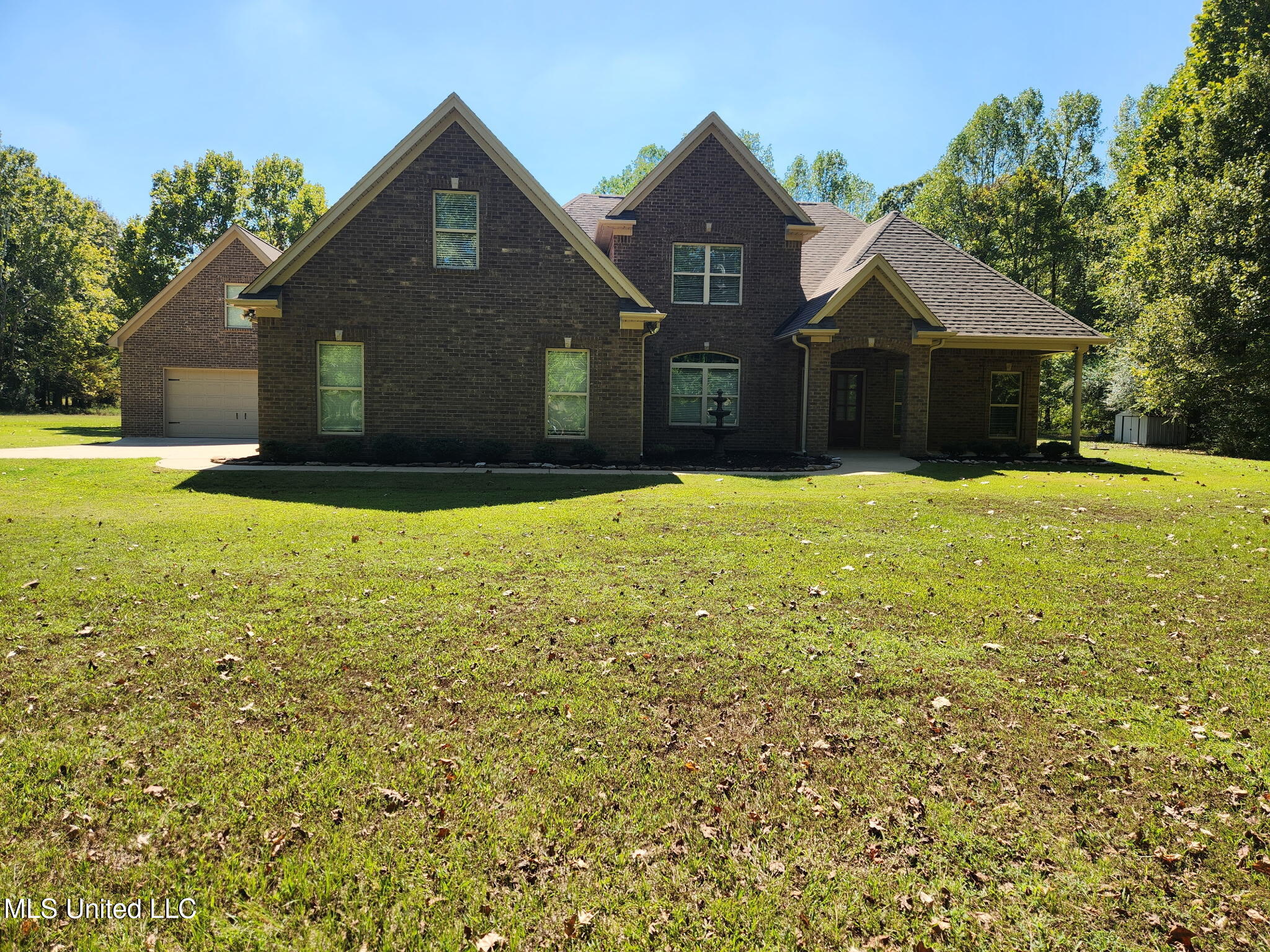 8107 Steven Henry Road Hernando, MS 38632 - Photo 2 of 43 Front of House