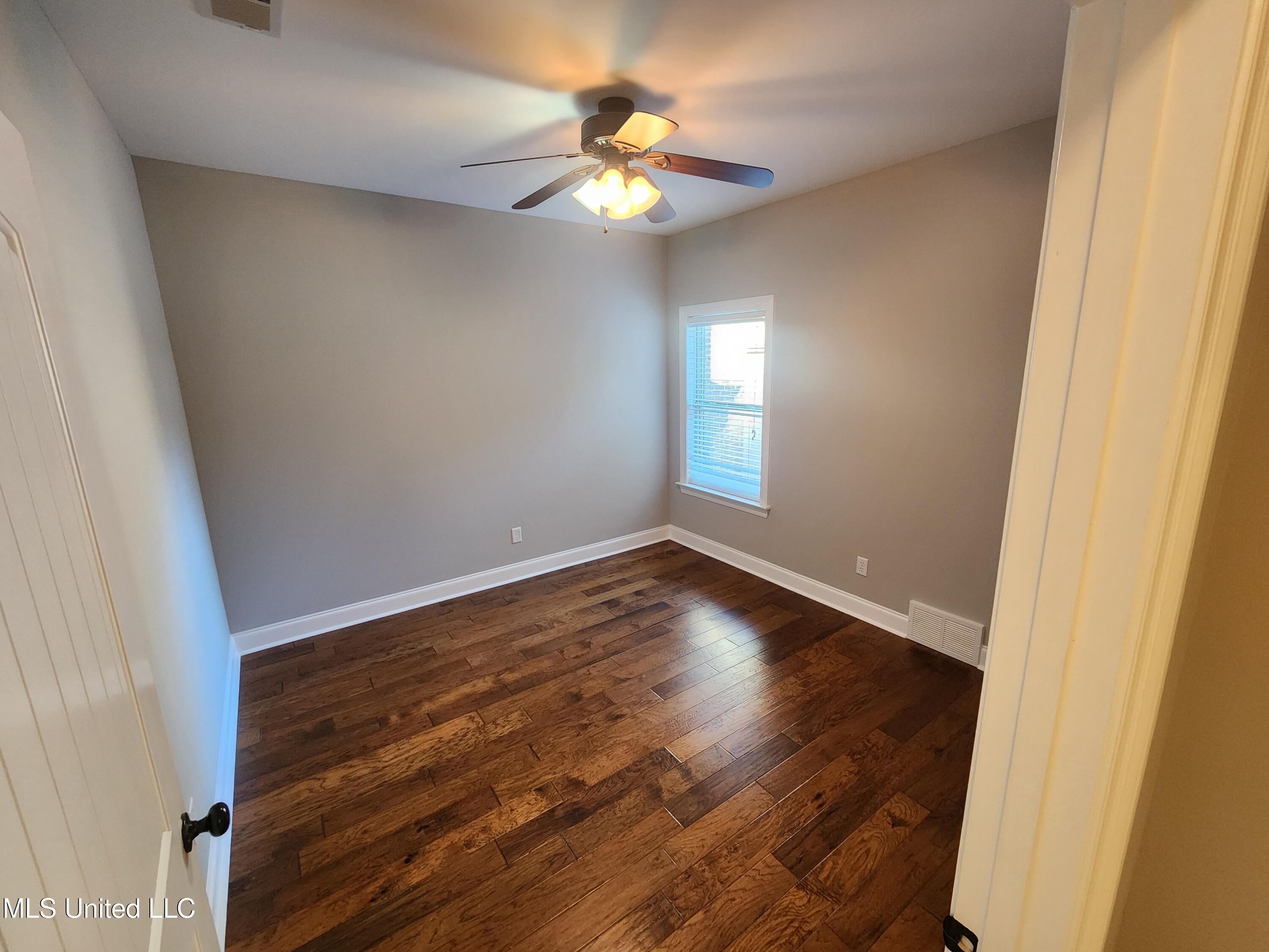 8107 Steven Henry Road Hernando, MS 38632 - Photo 25 of 43 20250928_163755