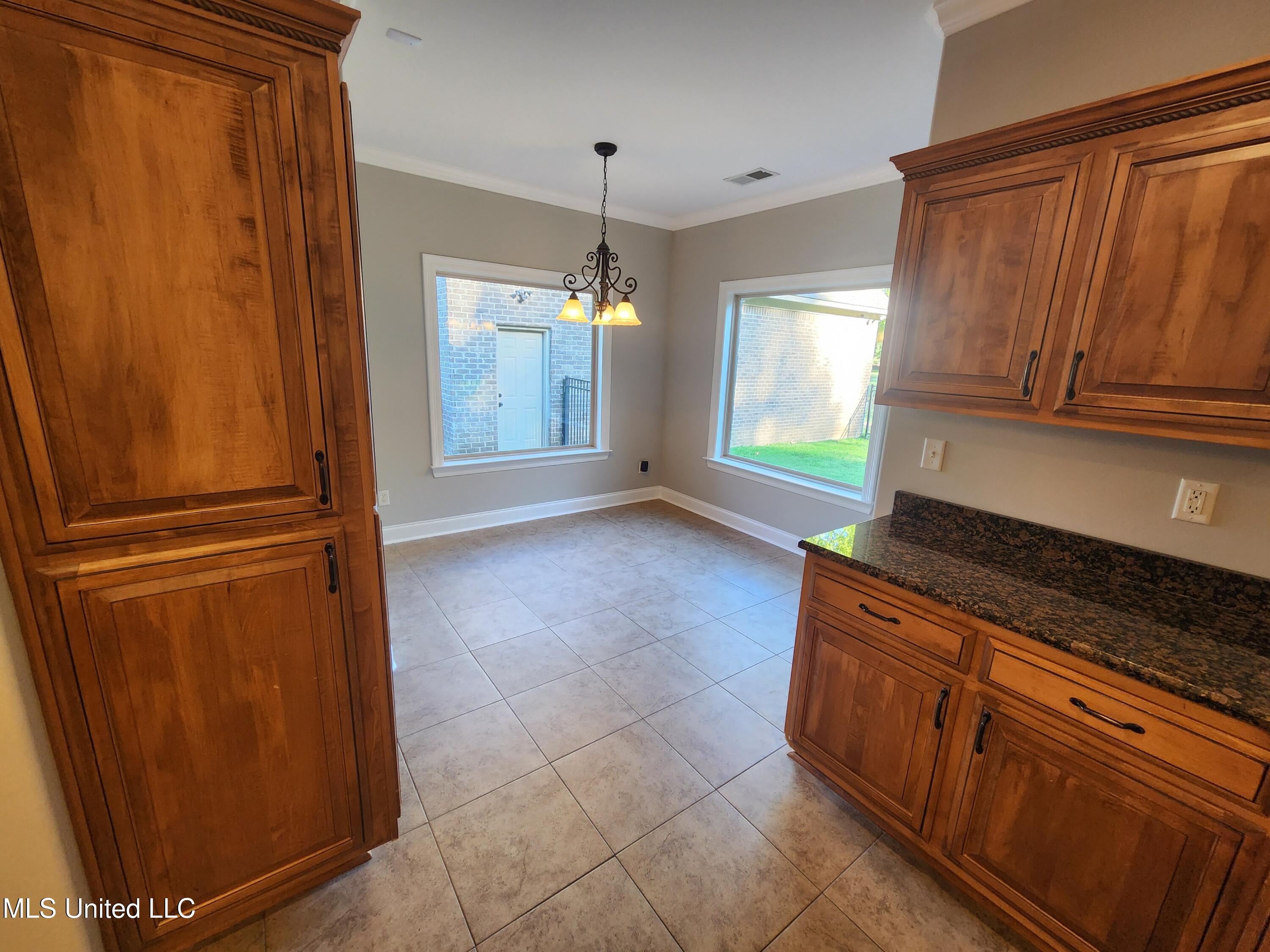 8107 Steven Henry Road Hernando, MS 38632 - Photo 7 of 43 20250928_164447