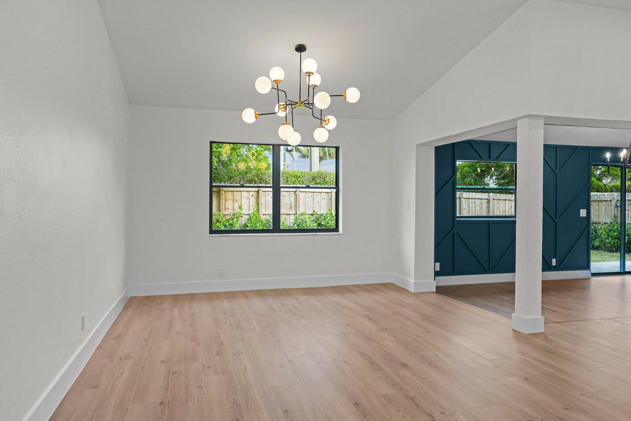 9151 Bedford Drive Boca Raton, FL 33434 - Photo 3 of 23 15-web-or-mls-DSC04901