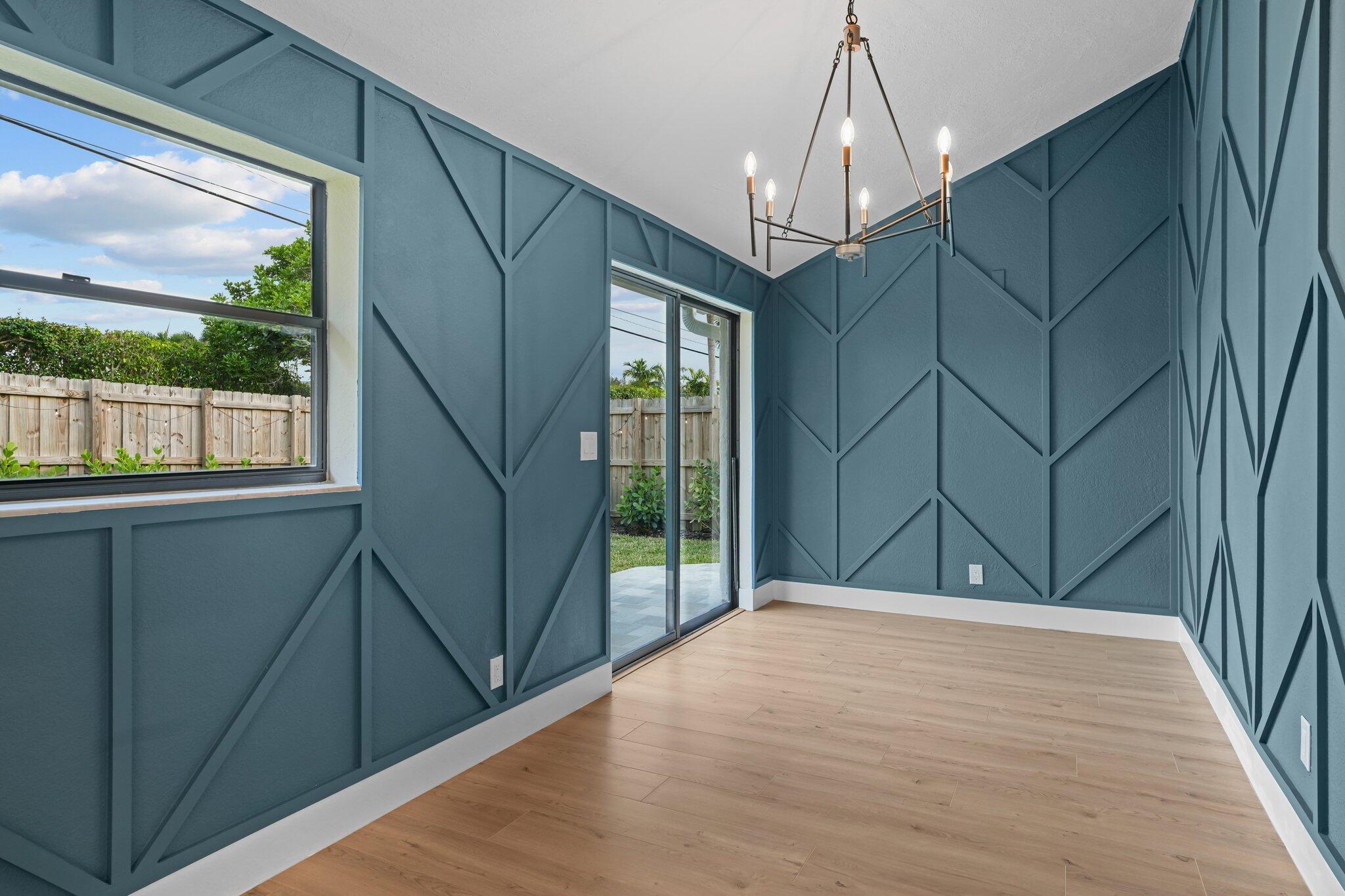 9151 Bedford Drive Boca Raton, FL 33434 - Photo 5 of 23 17-web-or-mls-DSC04911