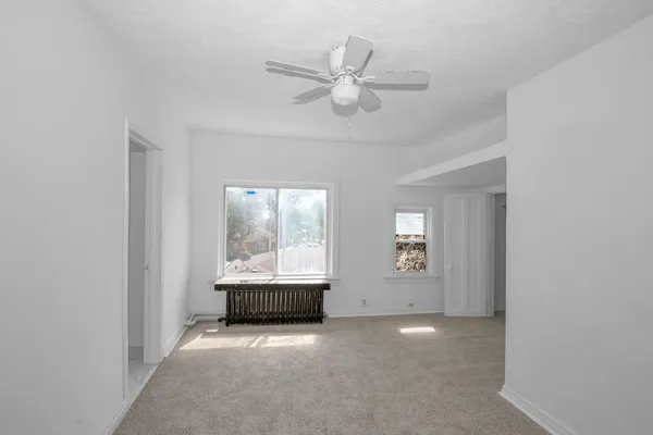 $2,700 | 235 North Ardmore Avenue, Villa Park, IL 60181