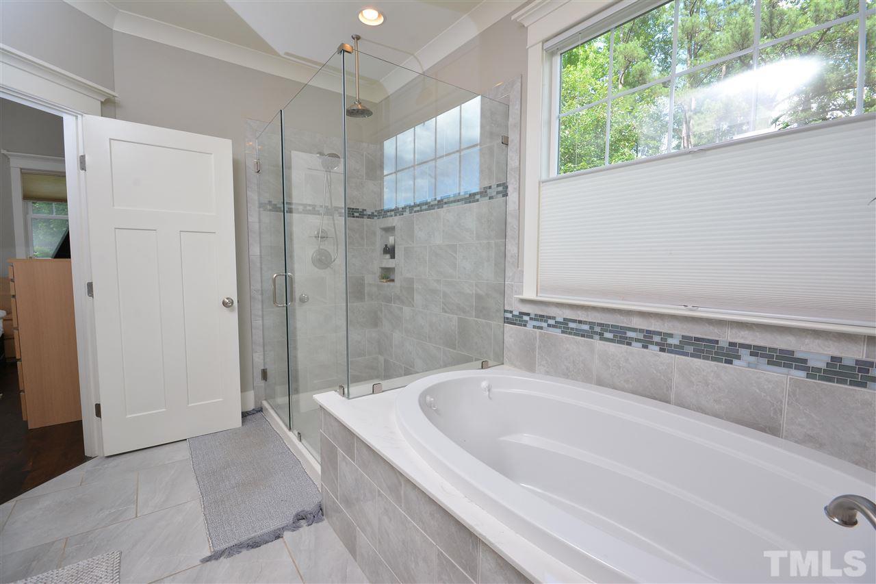 3602 Pickett Road Durham, NC 27705 - Photo 18 of 30