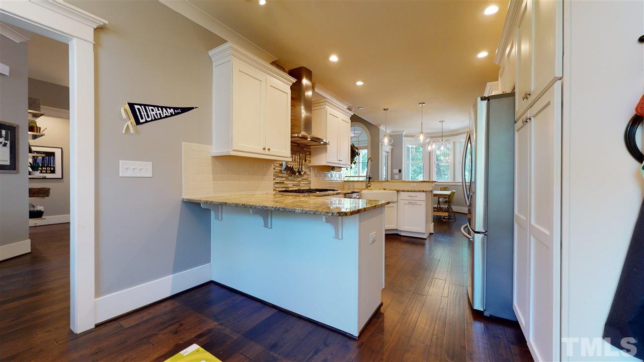 3602 Pickett Road Durham, NC 27705 - Photo 10 of 30