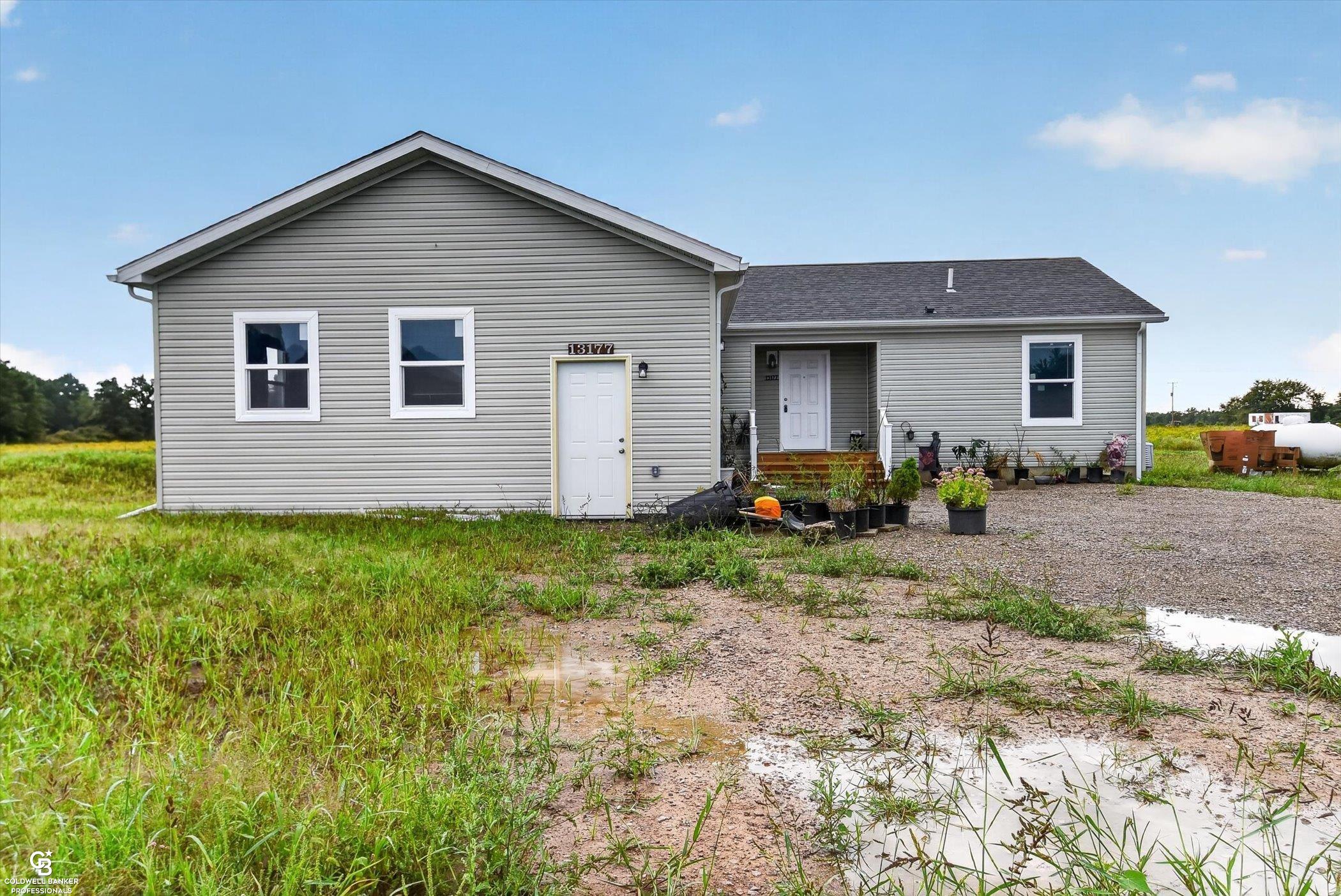 13177 Masters Road Memphis, MI 48041 - Photo 5 of 42 Gallery Image 5