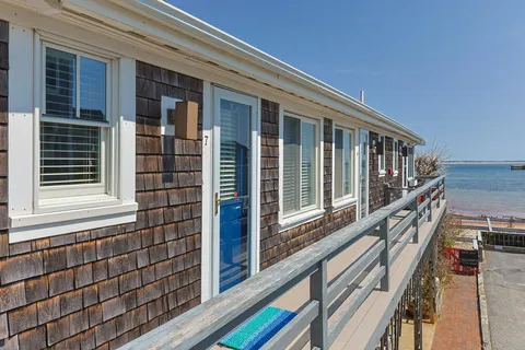 $699,000 | 147 Commercial Street, Unit UL7, Provincetown, MA 02657