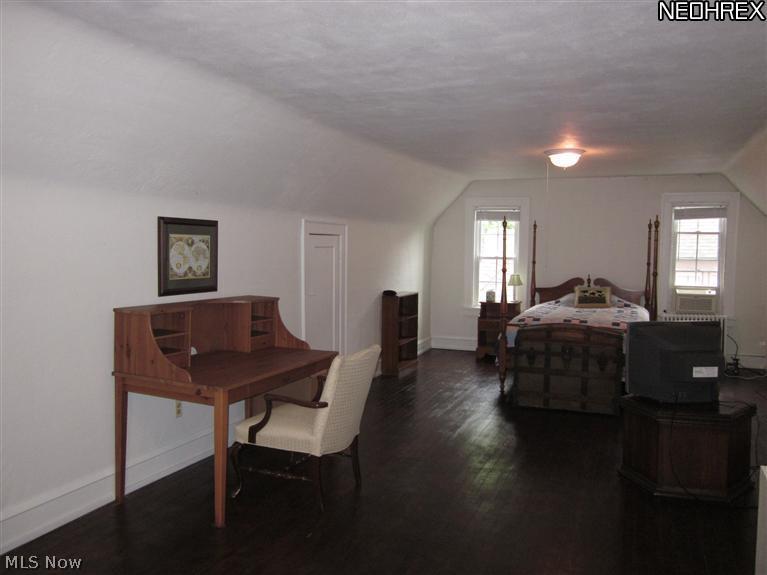 3289 Chalfant Road Cleveland, OH 44120 - Photo 21 of 25