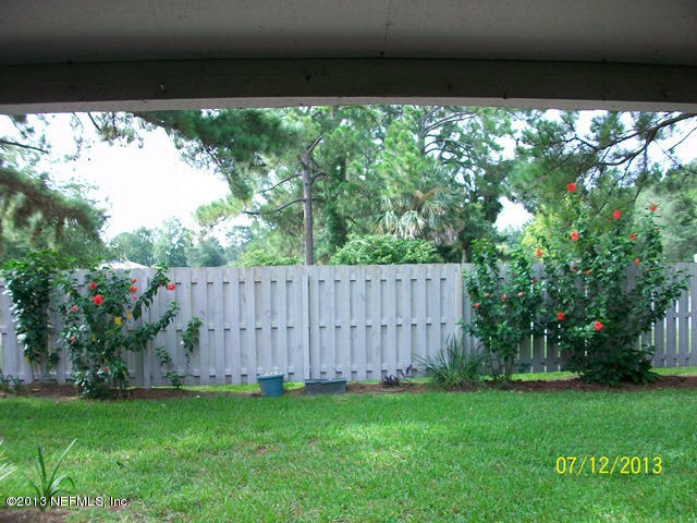 3801 Crown Point Road, Unit 1014 Jacksonville, FL 32257 - Photo 13 of 13 Backyard