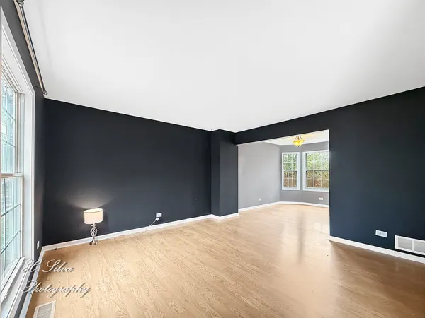 $399,900 | 2110 Tahoe Parkway, Algonquin, IL 60102