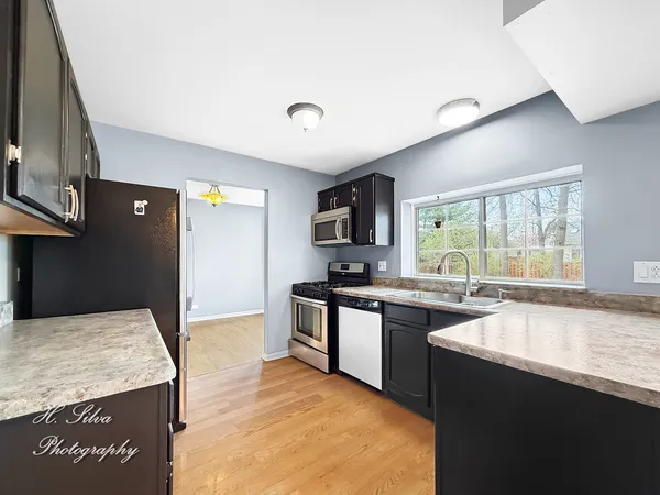 $399,900 | 2110 Tahoe Parkway, Algonquin, IL 60102