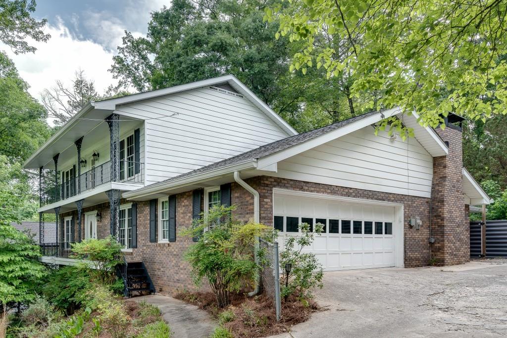 2663 Rangewood Drive Northeast Atlanta, GA 30345 - Photo 2 of 65