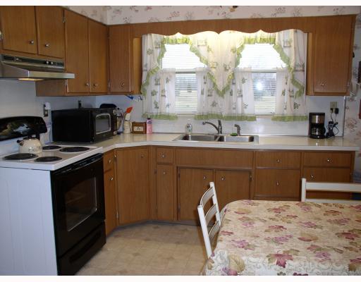 1834 Eastbrook Road New Castle, PA 16101 - Photo 14 of 18 Kitchen.