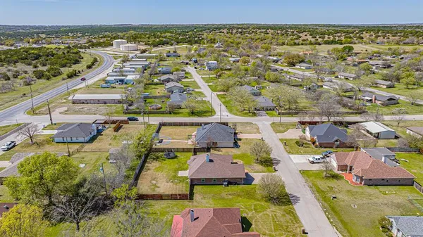 $295,000 | 1909 Lazy Court, Granbury, TX 76048
