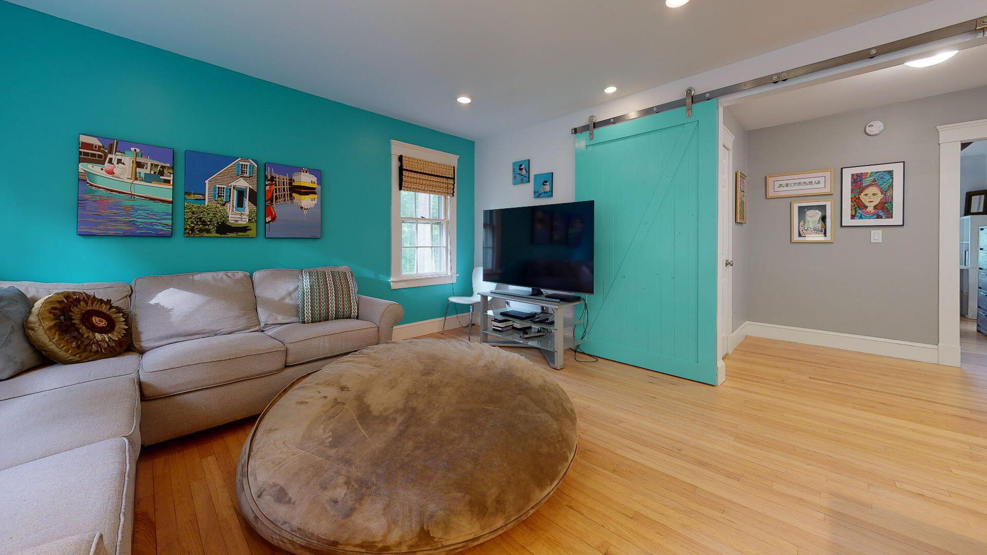 20 Pamela Road Portland, ME 04103 - Photo 25 of 54 25-web-or-mls-20-Pamela-Rd-Living-Room