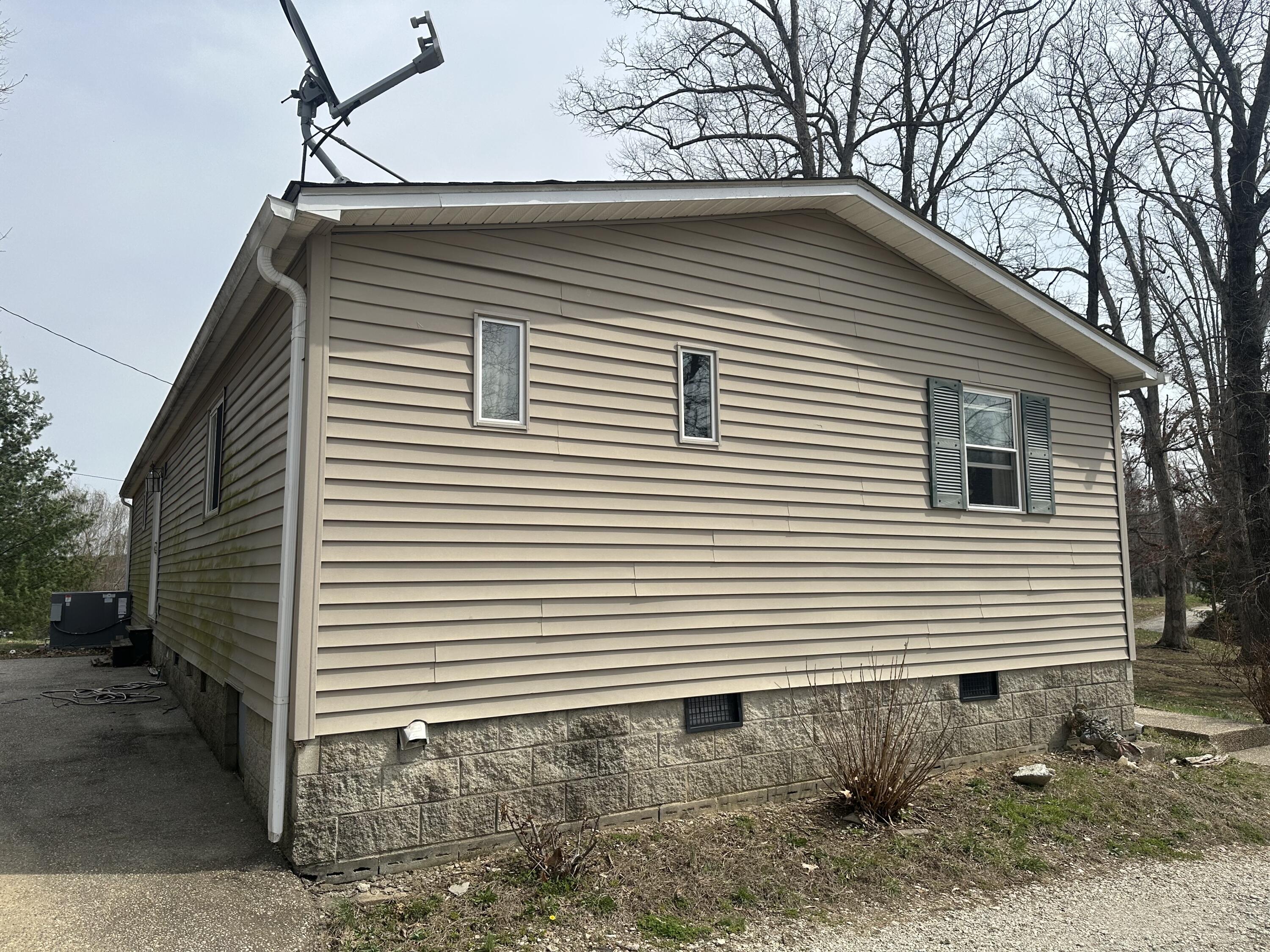 6011 Opossum Trot Road Charlestown, IN 47111 - Photo 17 of 19 3000x2250