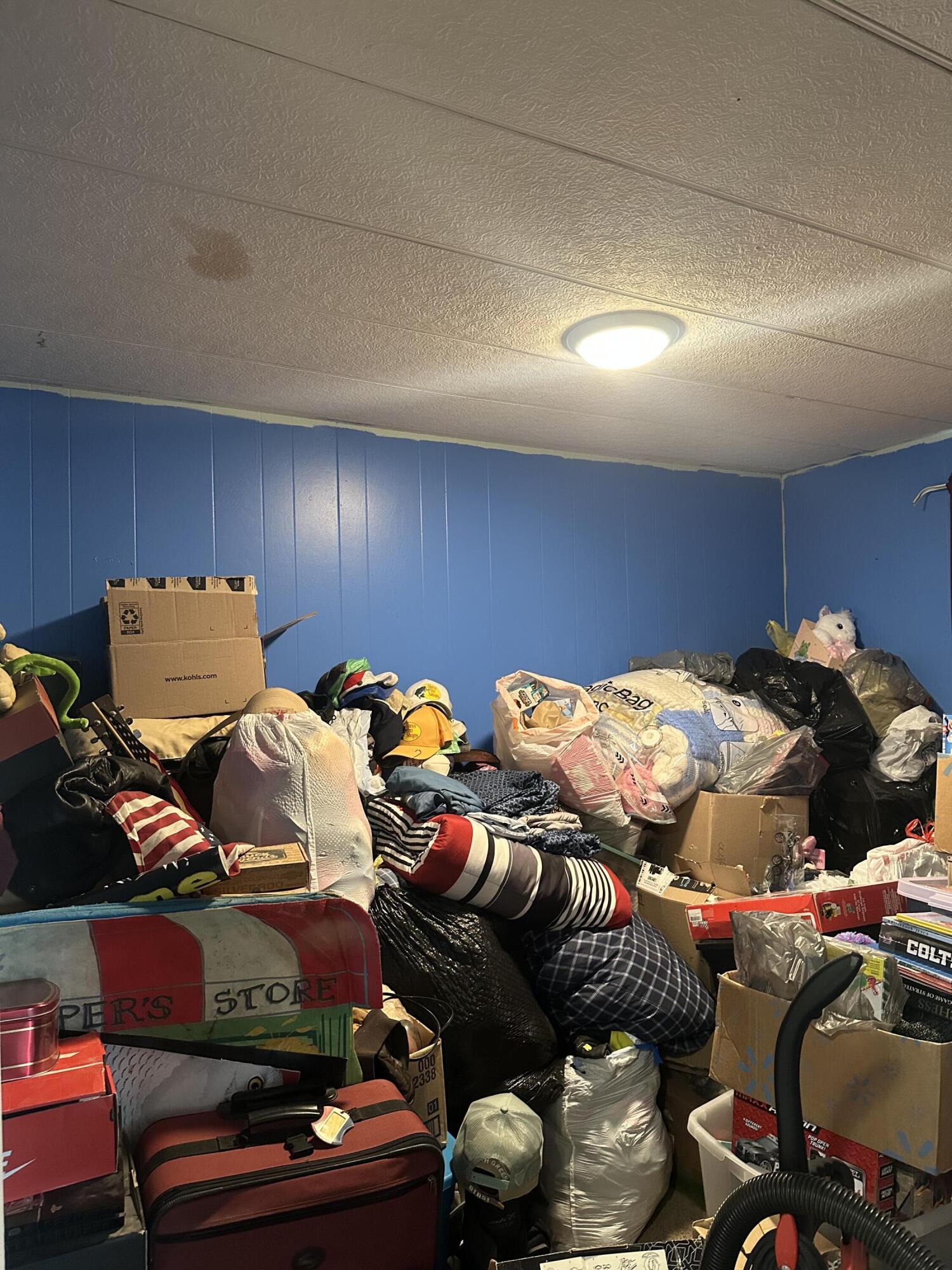 6011 Opossum Trot Road Charlestown, IN 47111 - Photo 6 of 19 1500x2000