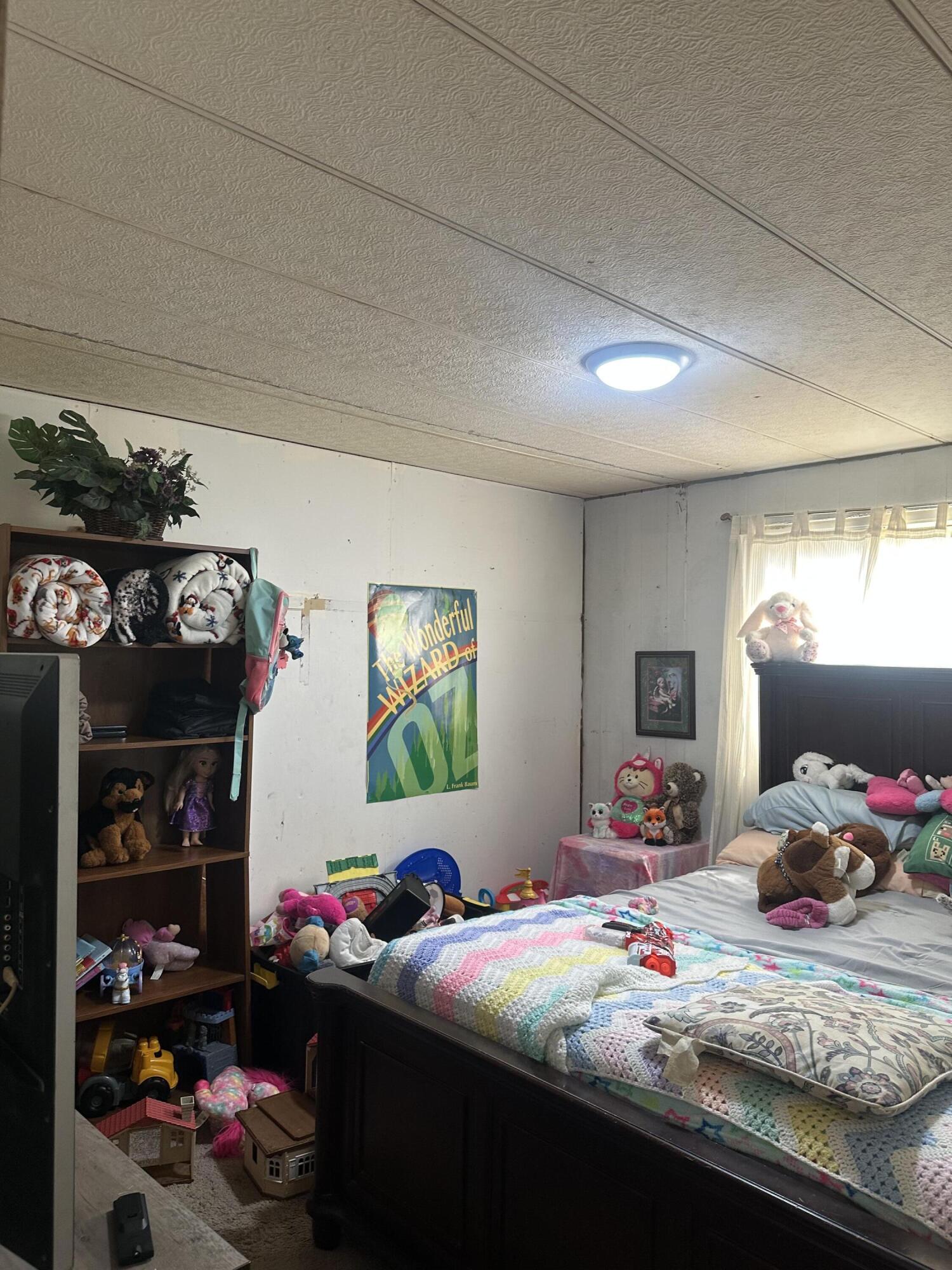 6011 Opossum Trot Road Charlestown, IN 47111 - Photo 7 of 19 1500x2000