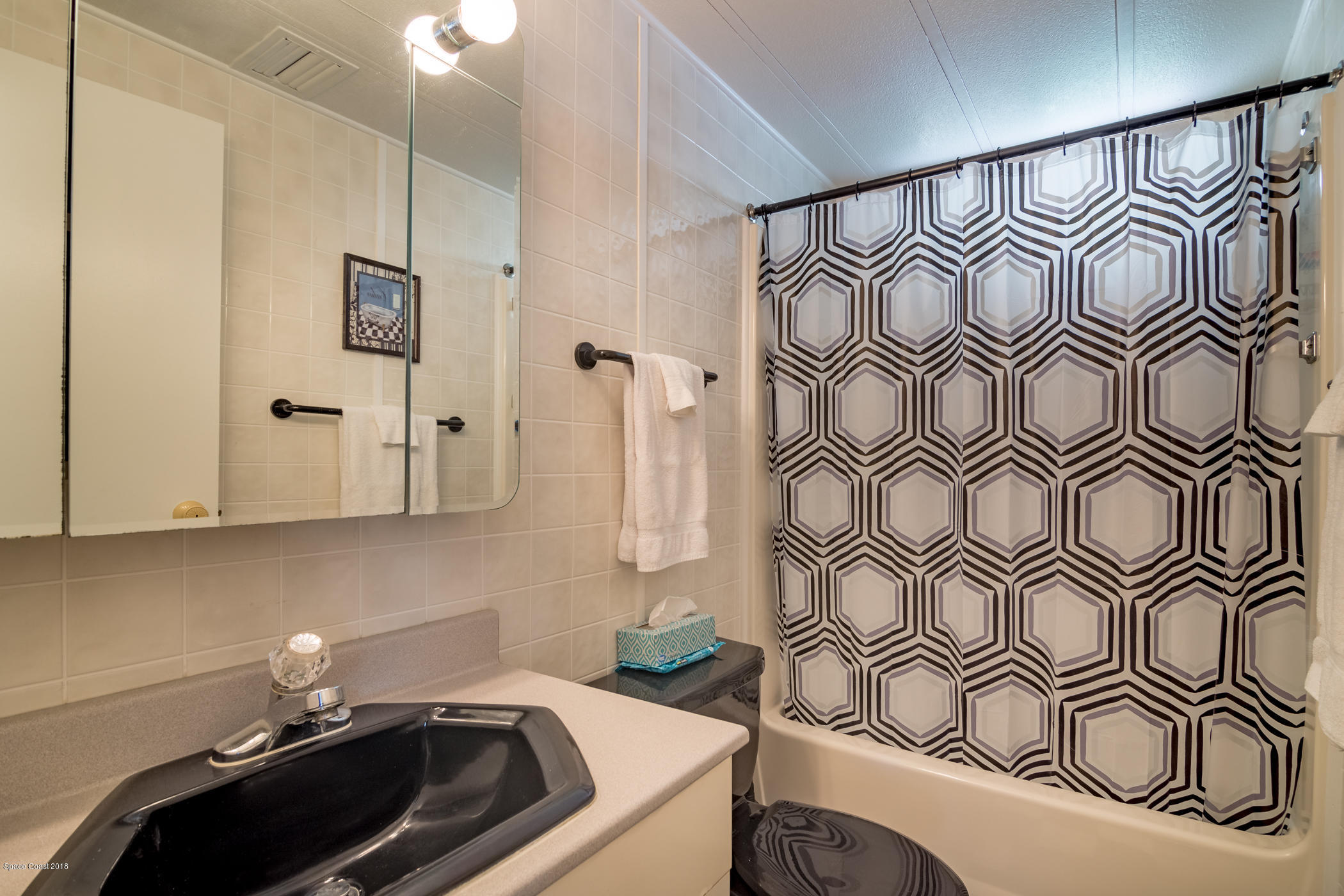 1764 Live Oak Street Northeast Palm Bay, FL 32905 - Photo 14 of 24 1764 LIve Oak St Ne MLS-18