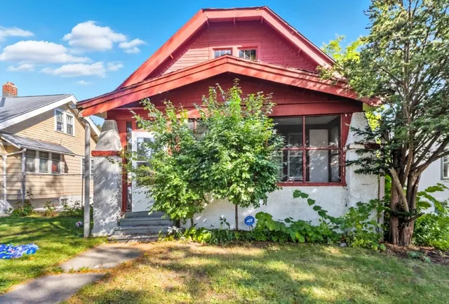 $117,800 | 5324 North 34th Street, Milwaukee, WI 53209