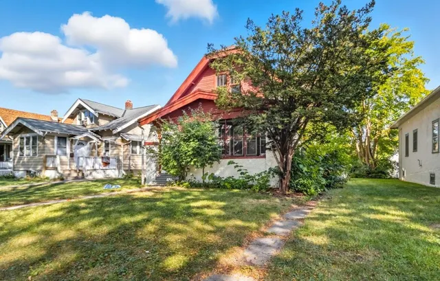 $117,800 | 5324 North 34th Street, Milwaukee, WI 53209