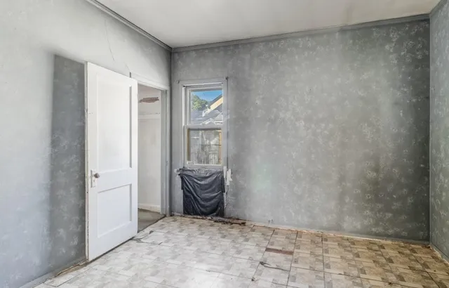 $117,800 | 5324 North 34th Street, Milwaukee, WI 53209