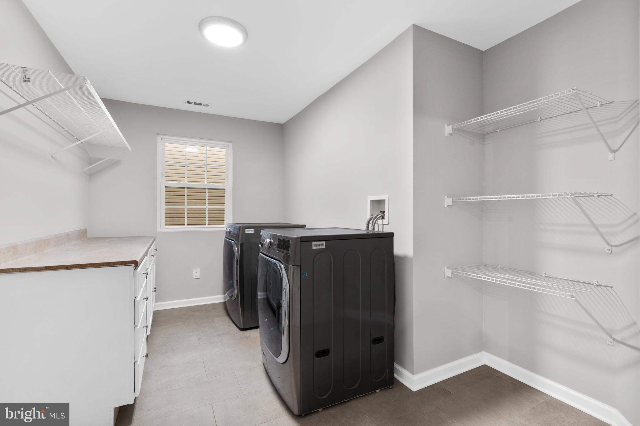 19 Prunewood Road Levittown, PA 19056 - Photo 37 of 48 Gallery Image 37