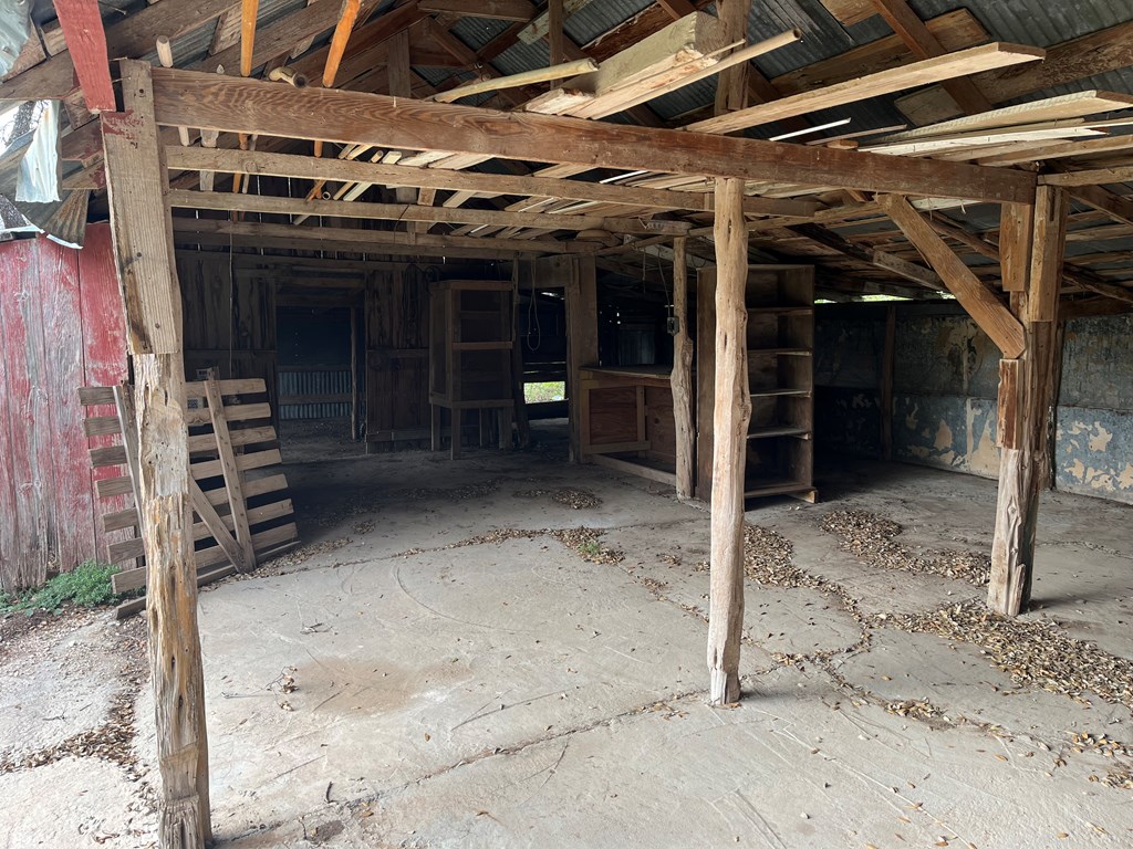 450 Kc 450 Junction, TX 76849 - Photo 28 of 39 a view of a big room with closet